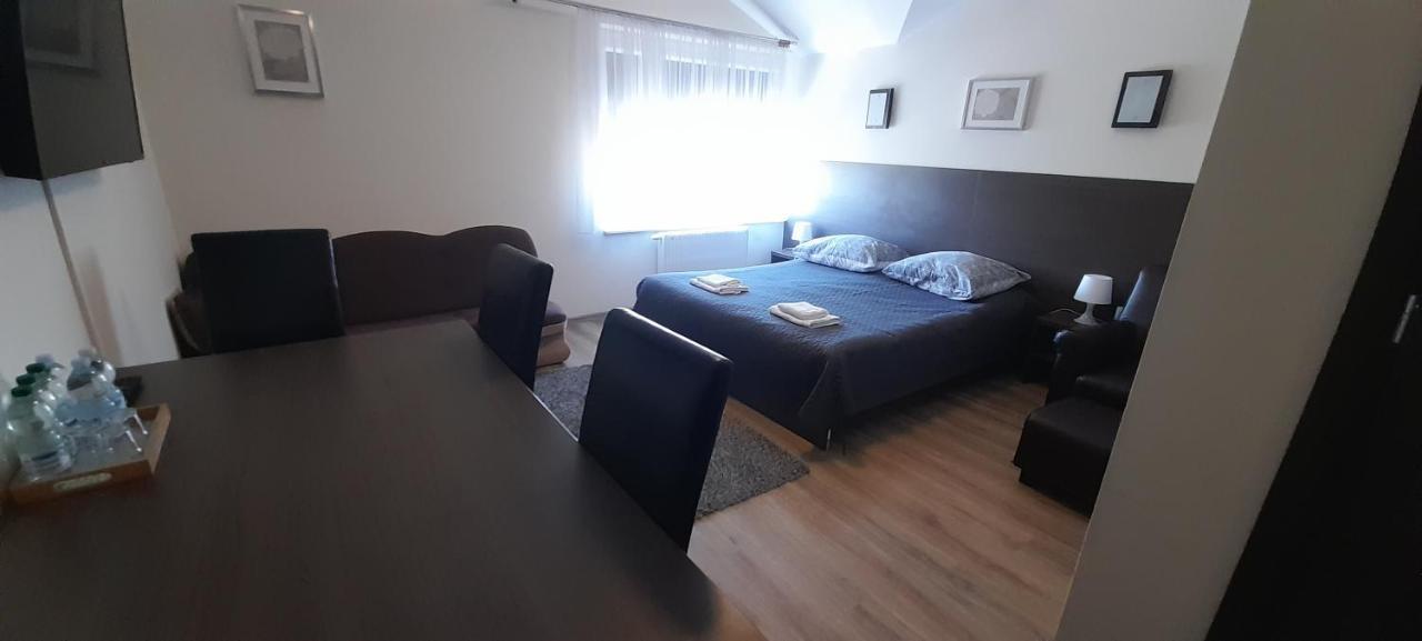 Hotel Bartnik Pszczolki Ngoại thất bức ảnh